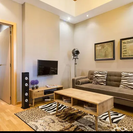 Midtown Llimona *